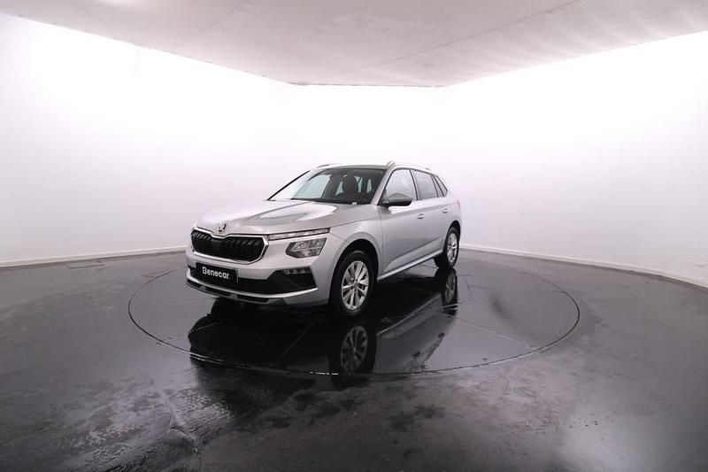 Cinza Usado 2024 Skoda Kamiq Selection SUV | € 21.950 (Preço justo) - Imagem 1/4