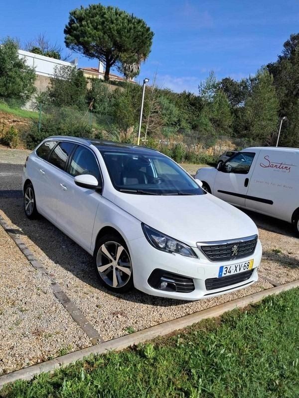 Usado Peugeot 308 131 HP (96 kW) 2019 Branco Carrinha