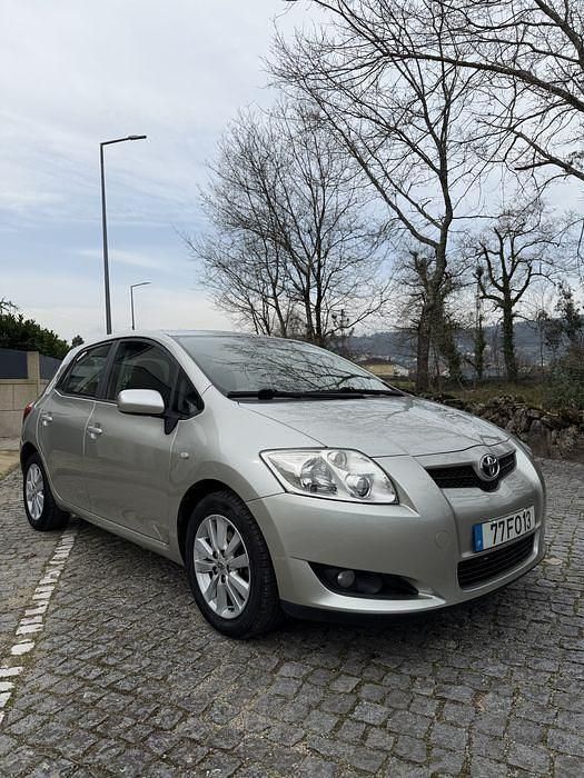 Usado Toyota Auris 90 HP (66 kW) 2008 Citadino