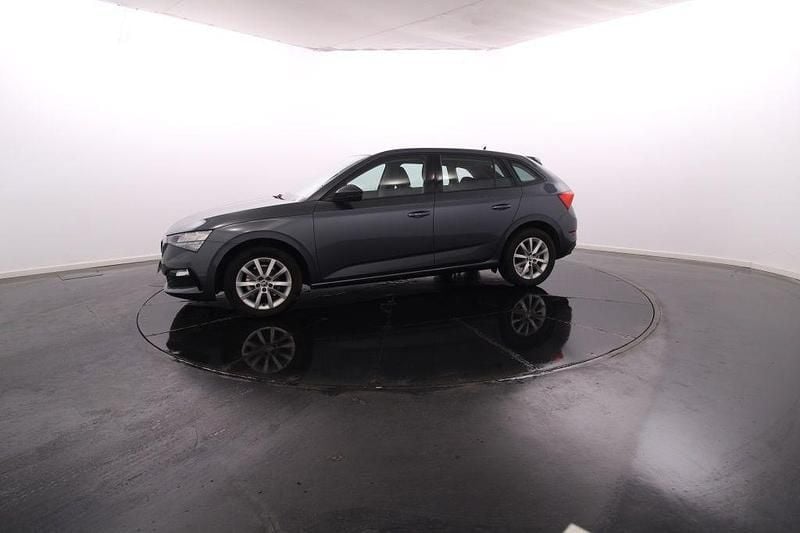 Cinzento Usado 2021 Skoda Scala Citadino | € 14.450 (Bom preço) - Imagem 1/2