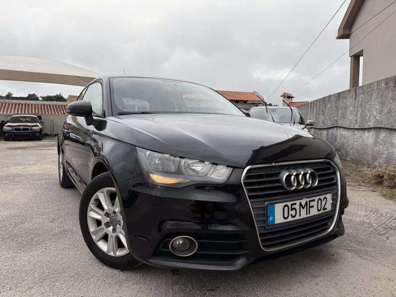 Preto Usado 2011 Audi A1 Citadino | € 9.990 (Preço justo) - Imagem 1/4