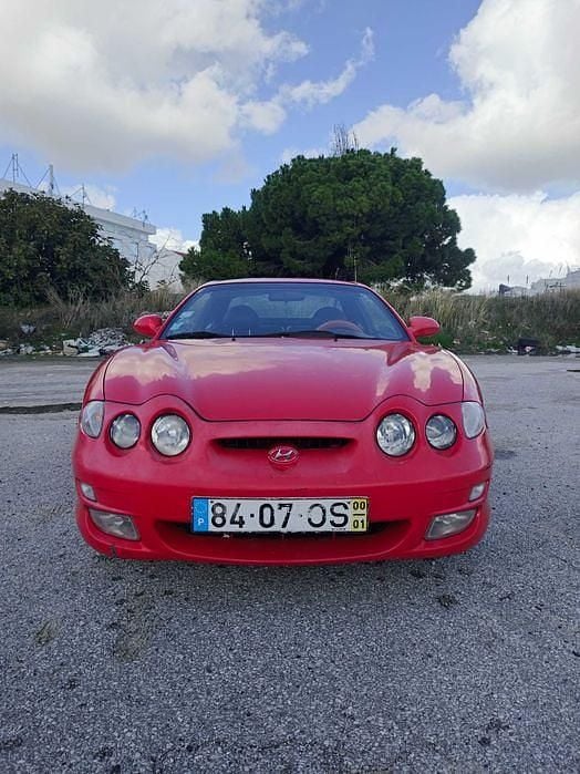 Usado 2000 Hyundai Coupé Coupé | € 1.250 - Imagem 1/4