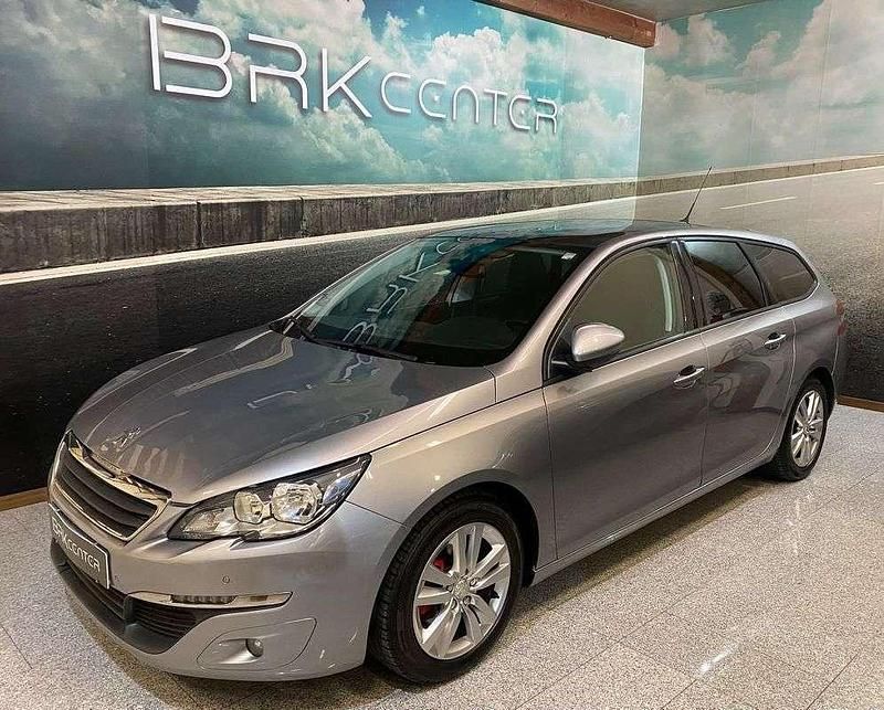 Cinzento Usado 2015 Peugeot 308 SW Carrinha | € 9.500 (Preço justo) - Imagem 1/4