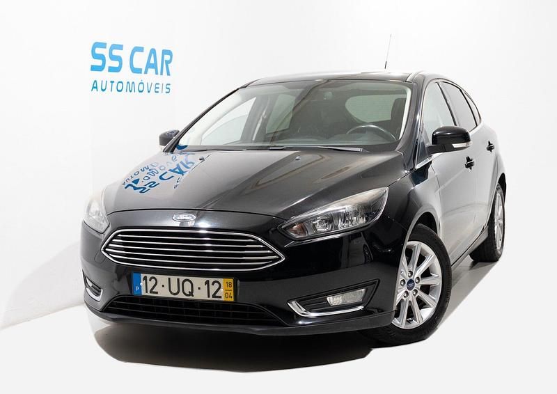 Preto Usado 2018 Ford Focus Titanium Citadino | € 10.490 (Super Preço) - Imagem 1/4