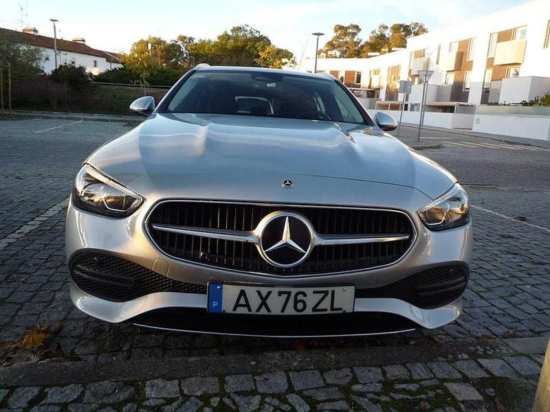 Usado 2022 Mercedes C220 Sedan | € 38.500 (Preço justo) - Imagem 1/4