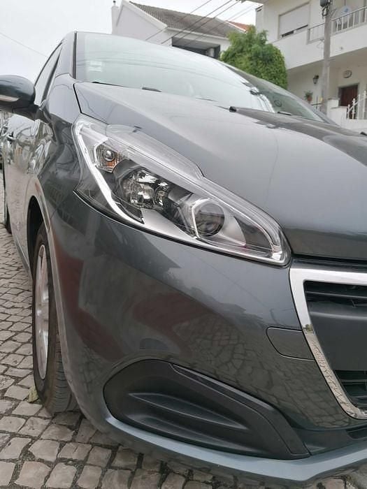 Usado Peugeot 208 70 HP (51 kW) 2016 Citadino