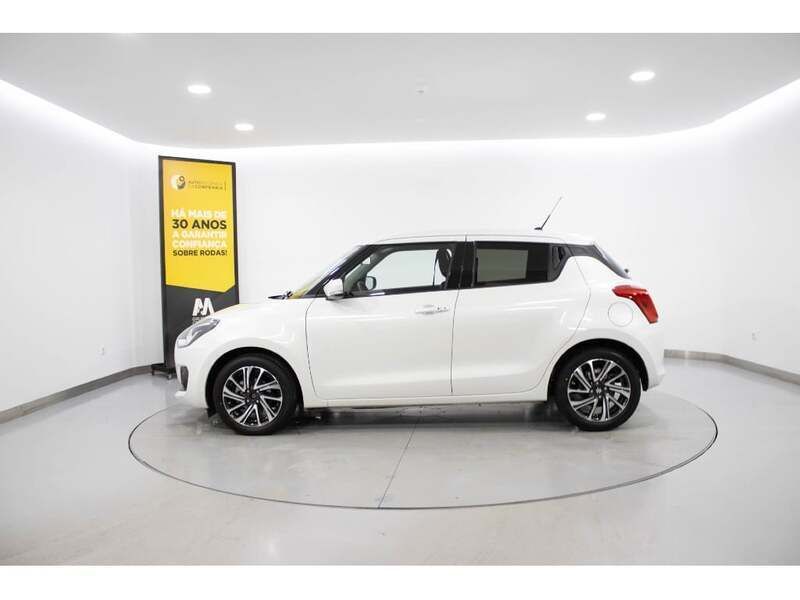 Usado Suzuki Swift 83 HP (61 kW) 2024 Branco Citadino