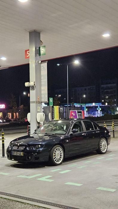 Usado 2002 MG ZT Sedan | € 4.000 - Imagem 1/4