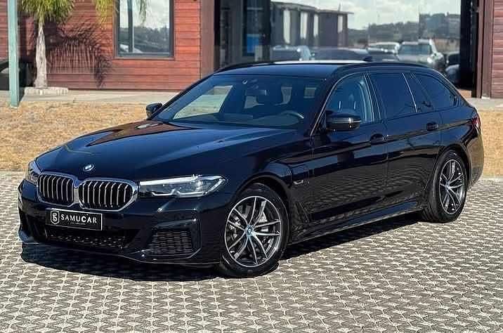 Preto Usado 2022 BMW 520 Carrinha | € 36.990 - Imagem 1/4