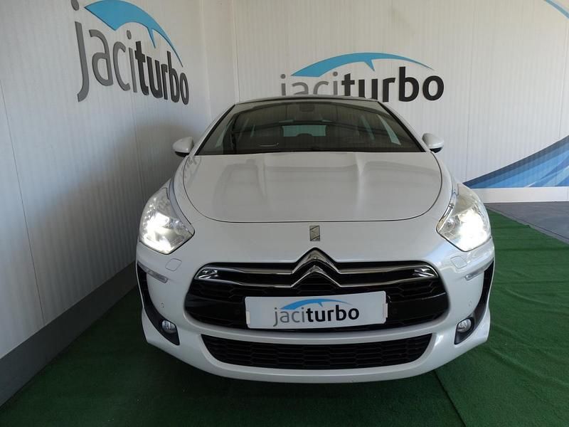 Usado DS Automobiles DS5 163 HP (119 kW) 2013 Branco