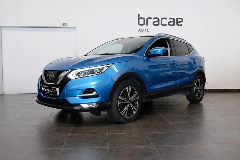 Azul Usado 2018 Nissan Qashqai N-Connecta SUV | € 16.900 (Bom preço) - Imagem 1/4