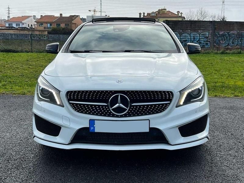 Usado Mercedes CLA220 AMG line 170 HP (125 kW) 2013 Sedan