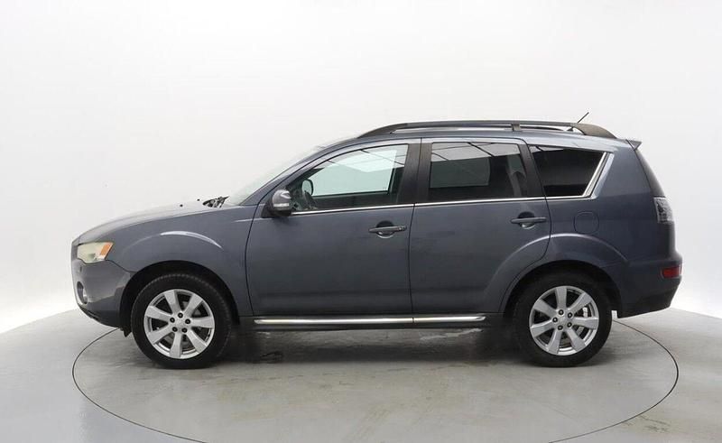 Cinza Usado 2012 Mitsubishi Outlander Instyle SUV | € 13.990 - Imagem 1/4