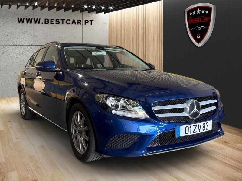 Usado Mercedes C200 160 HP (117 kW) 2020 Azul Carrinha