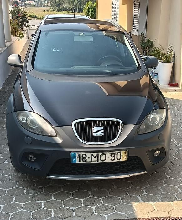 Usado 2011 Seat Altea Monovolume | € 7.500 (Preço justo) - Imagem 1/4