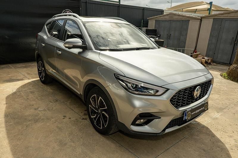 Usado MG ZS 111 HP (81 kW) 2023 Cinza SUV