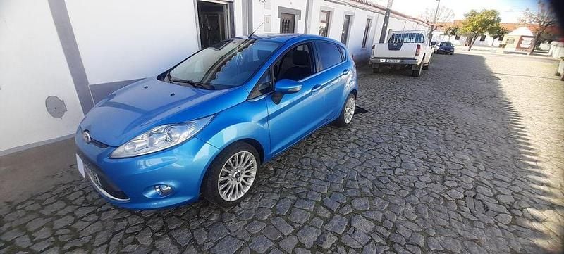 Usado 2011 Ford Fiesta Titanium Sedan | € 6.300 (Preço justo) - Imagem 1/4