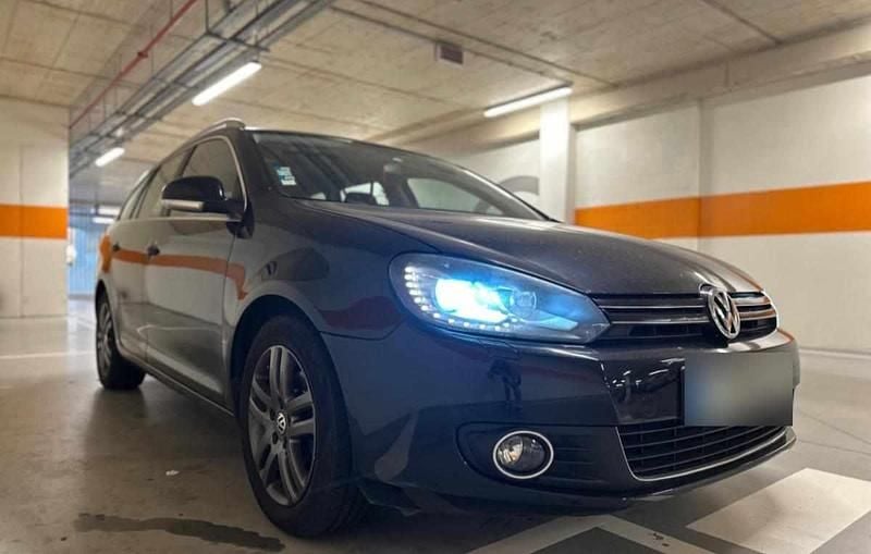 Usado VW Golf VII 105 HP (77 kW) 2012 Preto Carrinha