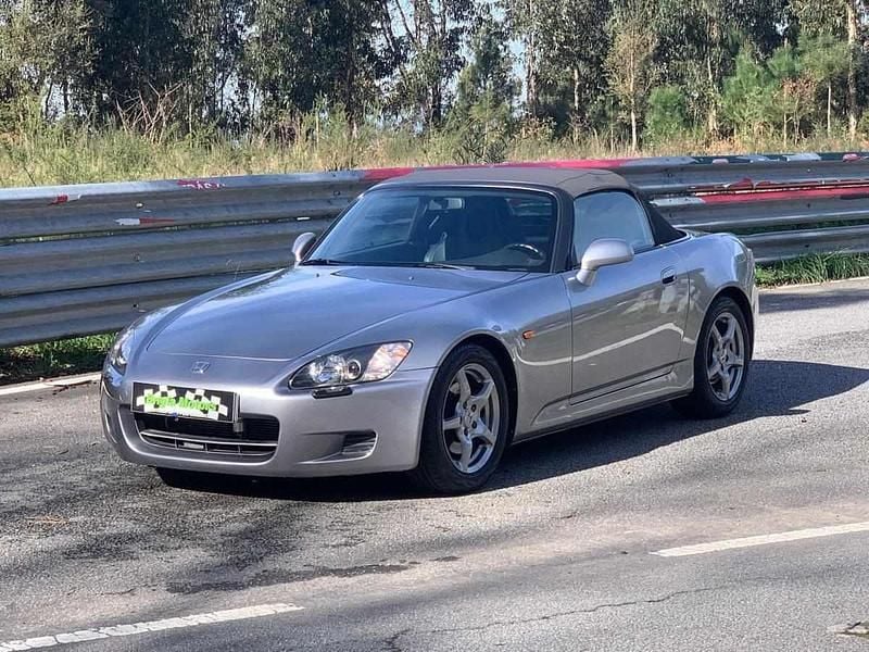 Cinzento Usado 2000 Honda S 2000 S Cabrios | € 49.950 - Imagem 1/4