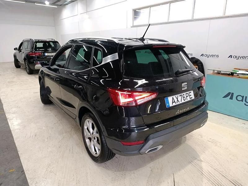 Usado Seat Arona FR 110 HP (80 kW) 2023 Preto SUV