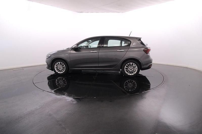 Usado Fiat Tipo 95 HP (69 kW) 2021 Cinzento