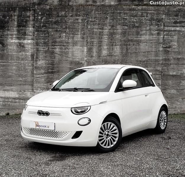 Branco Usado 2023 Fiat 500e Action | € 13.999 (Super Preço) - Imagem 1/1