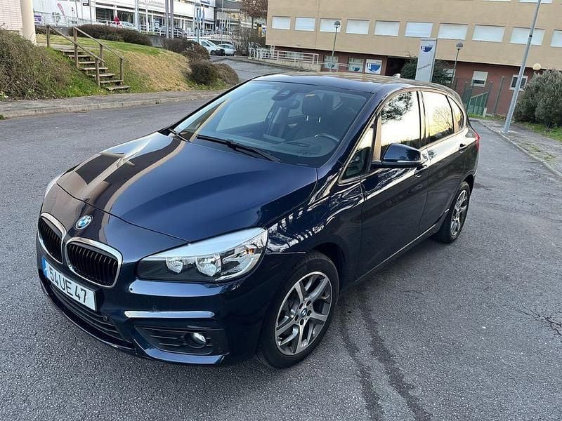 Usado 2018 BMW 220 Active Tourer Monovolume | € 19.500 - Imagem 1/4