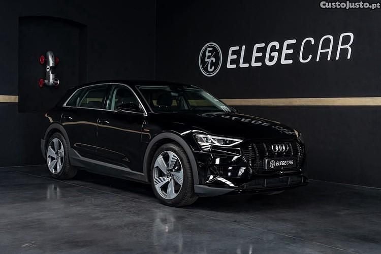 Preto Usado 2020 Audi e-tron Advanced SUV | € 31.750 (Bom preço) - Imagem 1/1