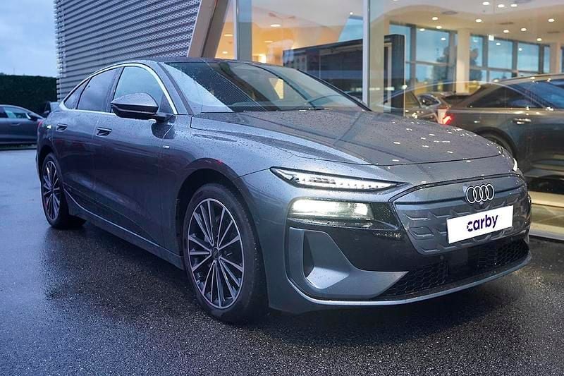 Cinzento Usado 2025 Audi A6 e-tron Performance Carrinha | € 66.500 - Imagem 1/4