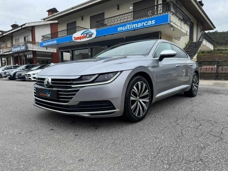 Cinza Usado 2018 VW Arteon Elegance | € 22.990 (Preço justo) - Imagem 1/4