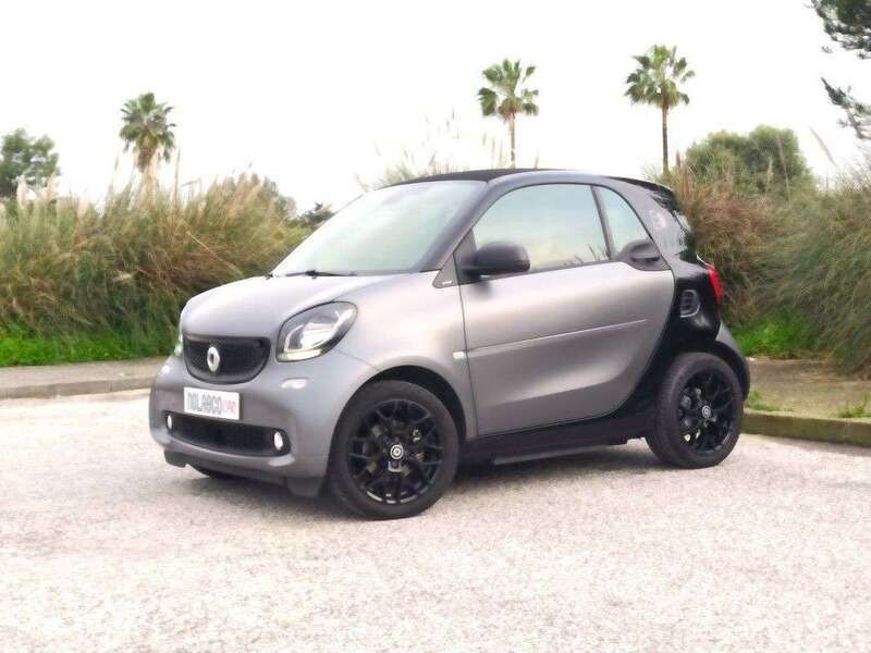 Cinzento Usado 2017 Smart ForTwo Electric Drive Coupé | € 10.900 (Preço justo) - Imagem 1/4