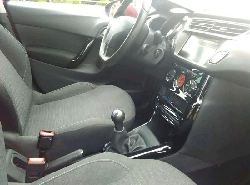 Usado Citroën C3 80 HP (58 kW) 2016 Sedan