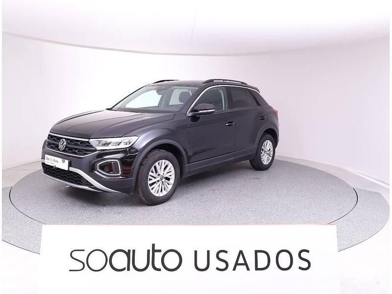 Usado VW T-Roc Life 110 HP (80 kW) 2024 Preto SUV