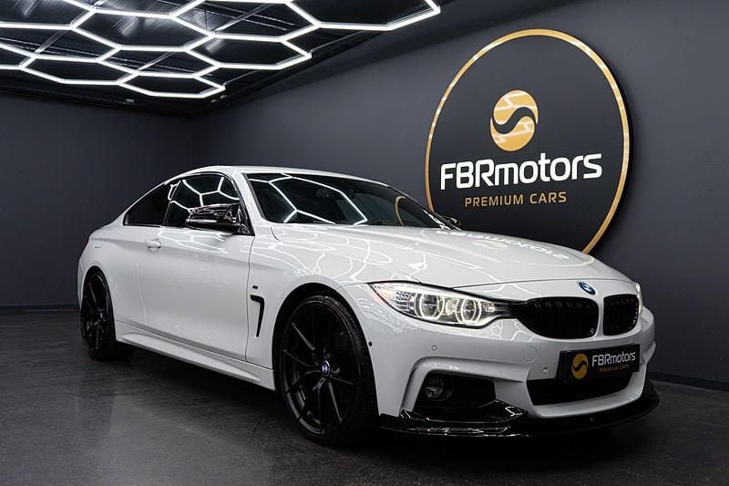 Branco Usado 2015 BMW 420 Coupé | € 21.990 (Bom preço) - Imagem 1/4