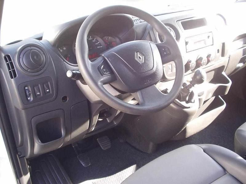Usado Renault Master 130 HP (95 kW) 2019 Branco Van