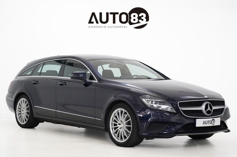 Azul Usado 2015 Mercedes CLS250 Carrinha | € 26.990 - Imagem 1/4