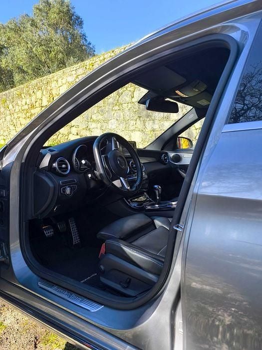 Usado Mercedes C180 Avantgarde 136 HP (100 kW) 2016 Sedan