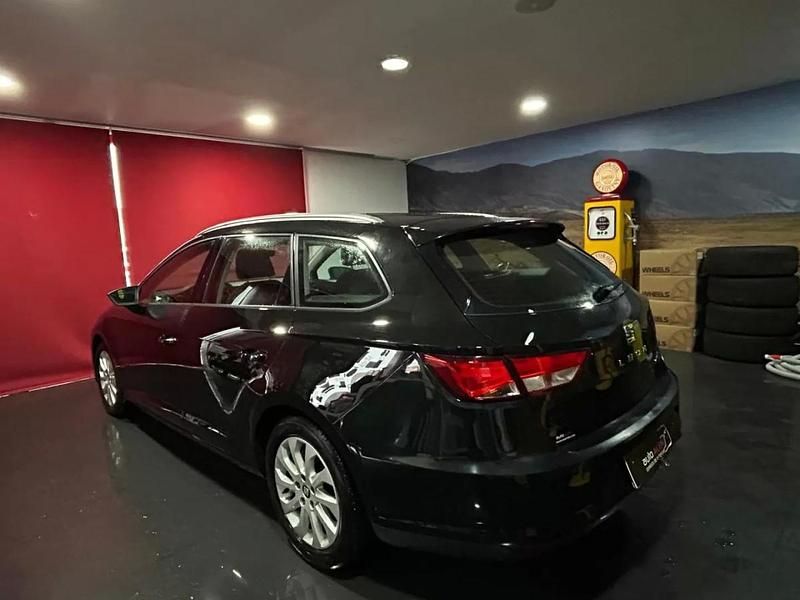 Usado Seat Leon ST Style 115 HP (84 kW) 2016 Preto Carrinha