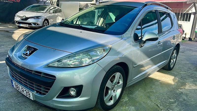 Usado Peugeot 207 Allure 92 HP (67 kW) 2011 Cinza Carrinha
