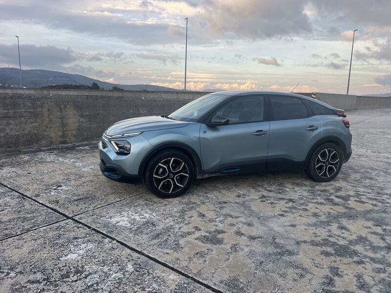 Usado 2021 Citroën e-C4 Feel Sedan | € 19.000 (Super Preço) - Imagem 1/4