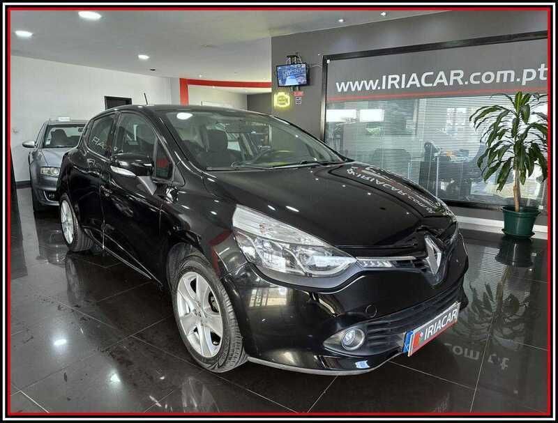 Preto Usado 2015 Renault Clio IV Citadino | € 9.900 (Preço justo) - Imagem 1/4
