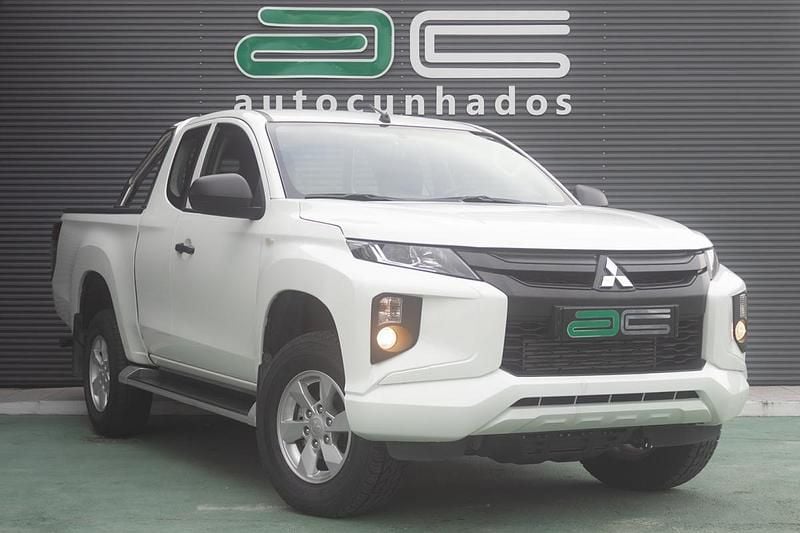 Branco Usado 2022 Mitsubishi L200 Pickup | € 35.950 (Preço elevado) - Imagem 1/4
