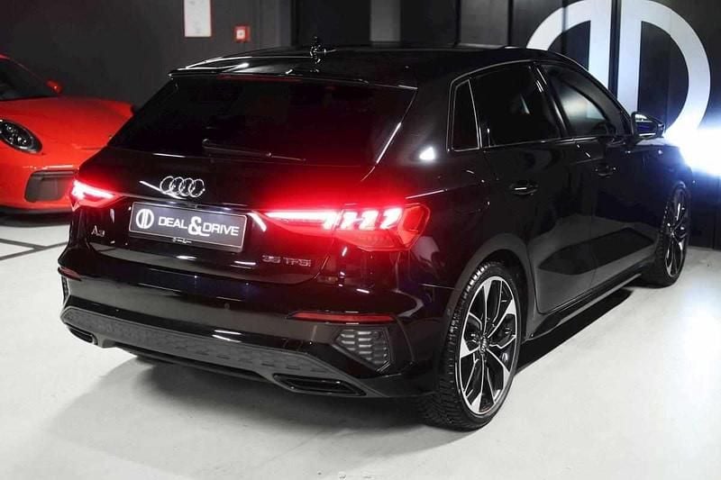 Usado Audi A3 e-tron 180 HP (132 kW) 2023 Preto Citadino