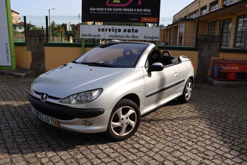 Usado 2002 Peugeot 206 CC Cabrios | € 3.250 - Imagem 1/4