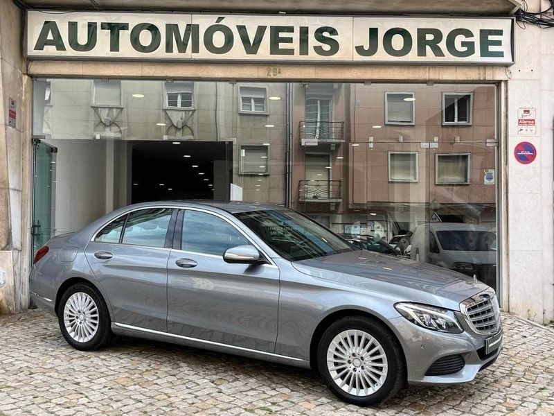 Antracite Usado 2015 Mercedes C250 Exclusive | € 22.500 (Preço justo) - Imagem 1/4