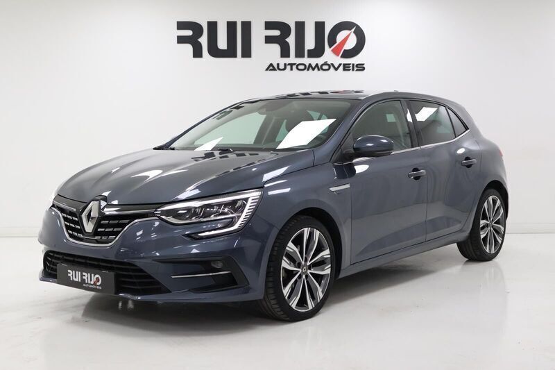 Cinza Usado 2022 Renault Mégane IV Intens | € 22.500 (Preço justo) - Imagem 1/4