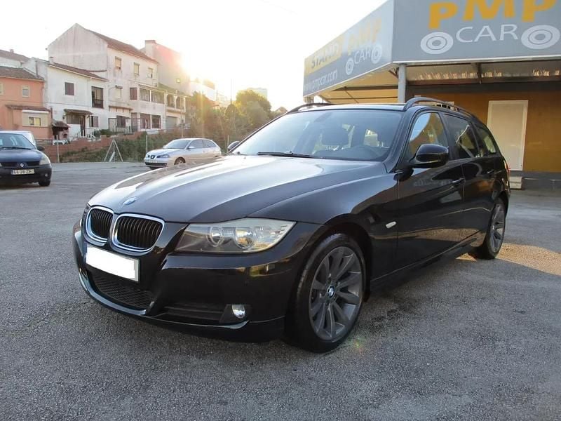 Cinzento Usado 2009 BMW 320 Carrinha | € 8.900 (Bom preço) - Imagem 1/4