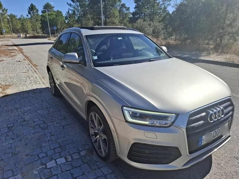 Cinzento Usado 2015 Audi Q3 SUV | € 21.000 (Preço justo) - Imagem 1/4