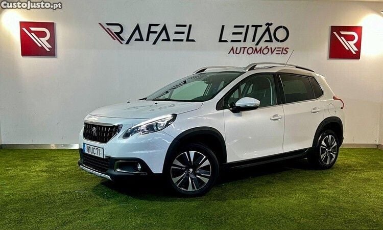 Branco Usado 2018 Peugeot 2008 Allure SUV | € 10.200 (Bom preço) - Imagem 1/1