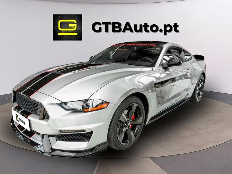 Cinzento Usado 2023 Ford Mustang Coupé | € 54.900 (Preço justo) - Imagem 1/4